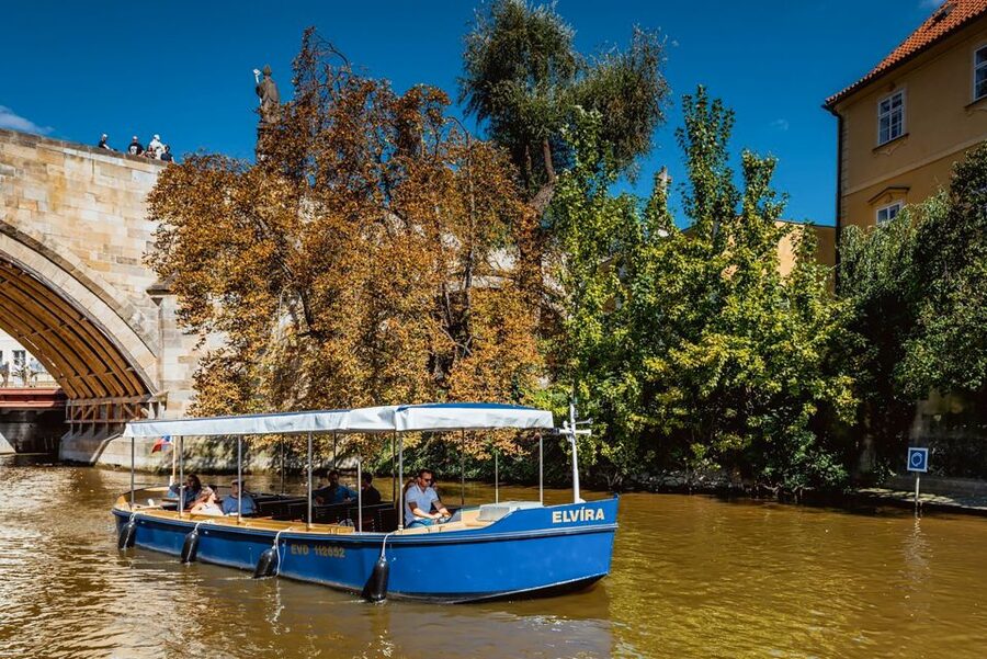 Prague: 45-Minute Sightseeing Cruise to Devil's Channel - The Grand Priory Mill and Kampa Island