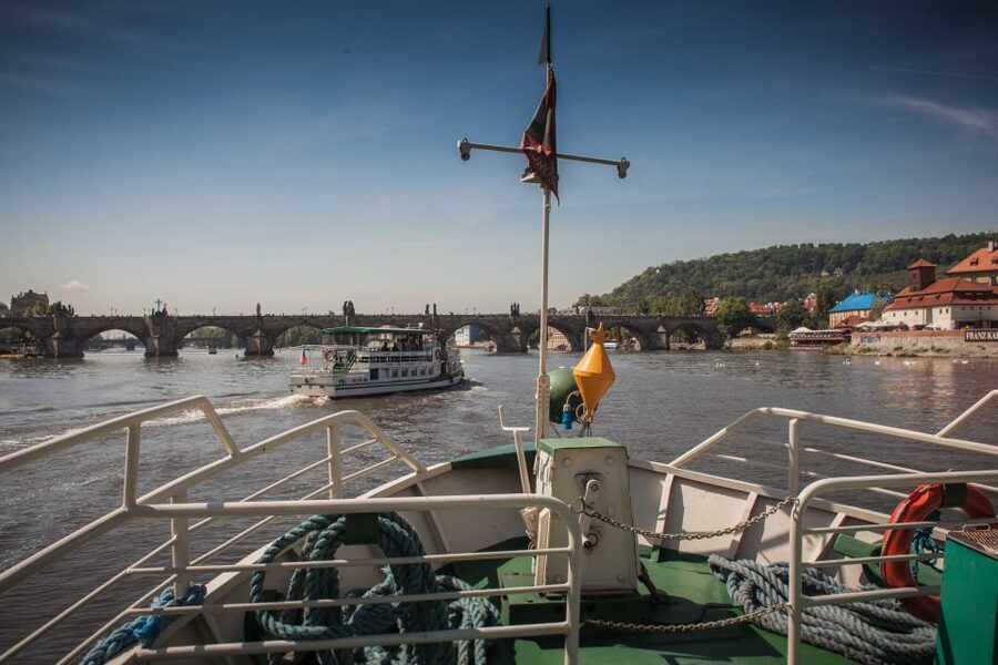Prague: Afternoon Beer Cruise with Drinks Included - Comfort, weather, and the best seat
