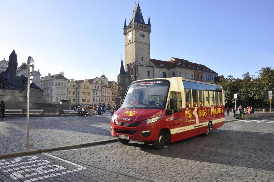 Prague: Big Bus Hop-on Hop-off, Castle Tour and River Cruise - Should you book this Prague bus, Castle, and cruise package?