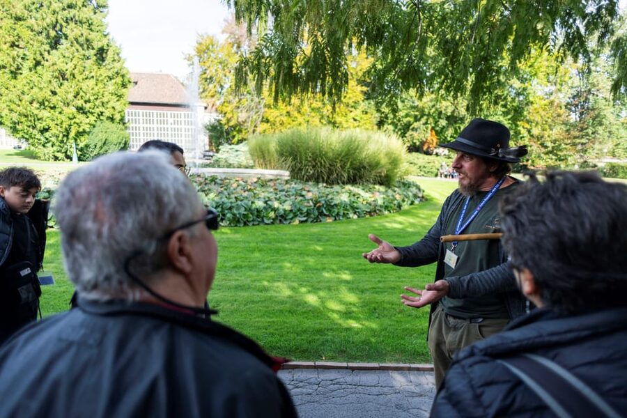 Prague Castle Interiors, Bus Tour and Vltava River Cruise - Pacing, crowds, and guide quality