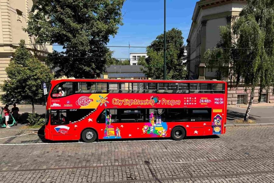 Prague: City Sightseeing HOHO Bus Tour & Optional Boat Tour - Practical drawbacks to keep in mind