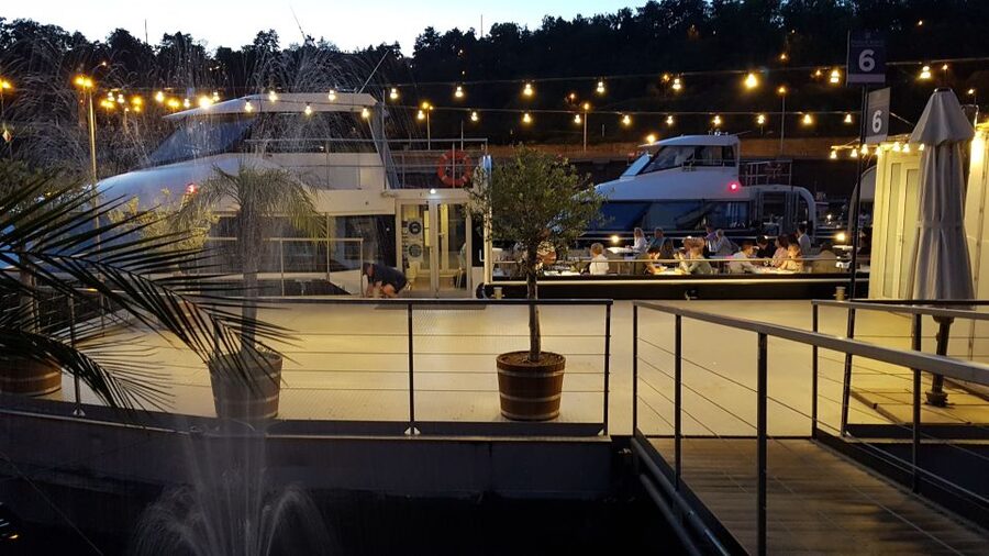 Prague: City Tour and Dinner Cruise with Hotel Pickup - Why This Combination Works