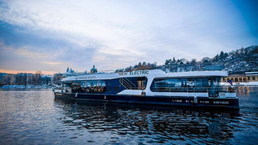 Prague: Vltava River Sightseeing Cruise - Key points to know before boarding
