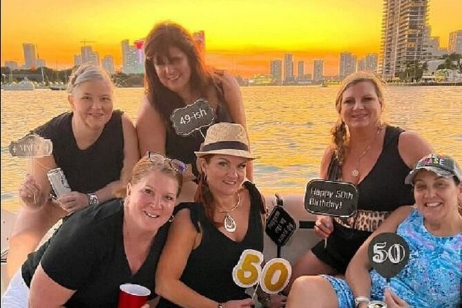Private Boat Ride in Miami with Experienced Captain and Champagne - The route toward the Miami skyline