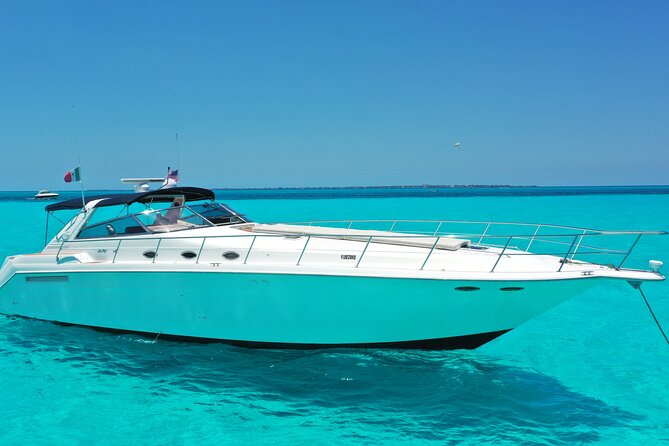 Private Luxury Yacht 55FT Rental in Cancun - Food, drinks, music, and the practical onboard details