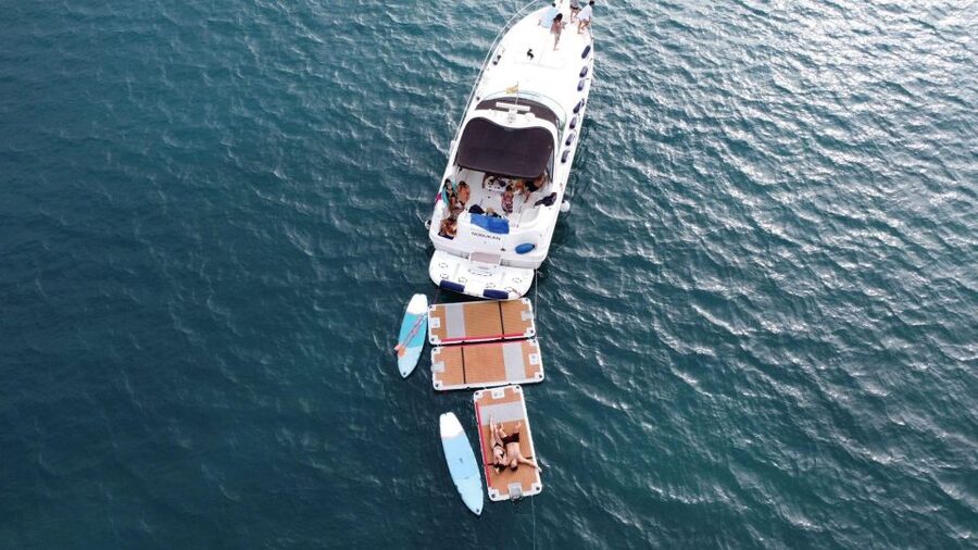 Puerto Rico, Gran Canaria: Boat Tour with Tapas and Drinks - Group size, atmosphere, and comfort