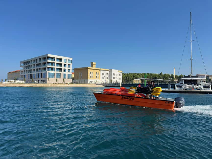 Pula: Sea Adventure – Boat, Kayak, Snorkeling & Cliff Jumps - The secluded beach and the choice to jump