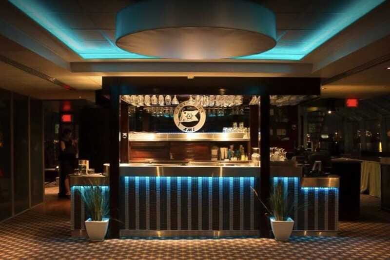 Québec City: Evening Cruise with Live DJ - Booking advice for a smooth evening