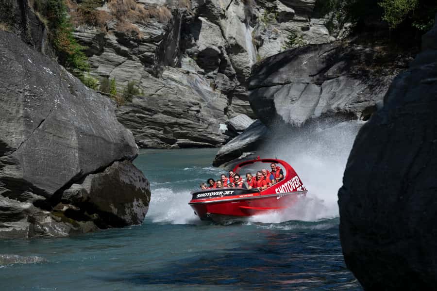 Queenstown: Shotover River Extreme Jet Boat Experience - Key points to know before you book