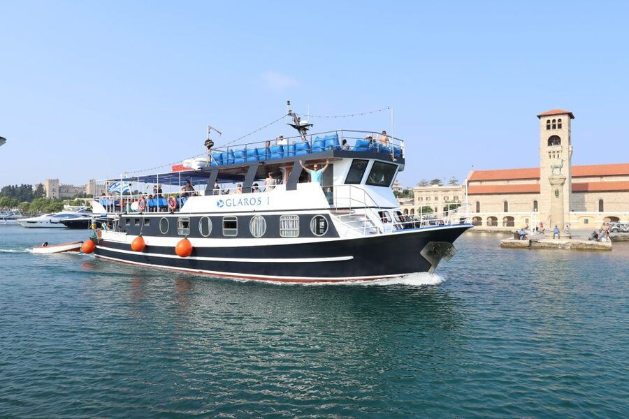 Rhodes Town: Scenic Cruise to Lindos with Swim Stops - Sailing past Rhodes landmarks