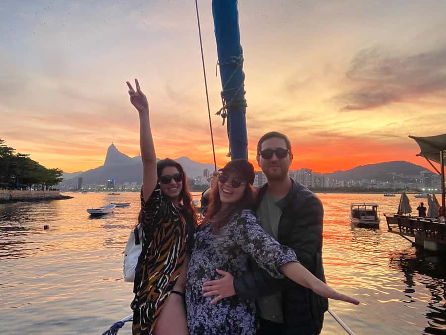 Rio de Janeiro: Sunset Sailboat Tour with Open Bar - Who will enjoy this sailboat most