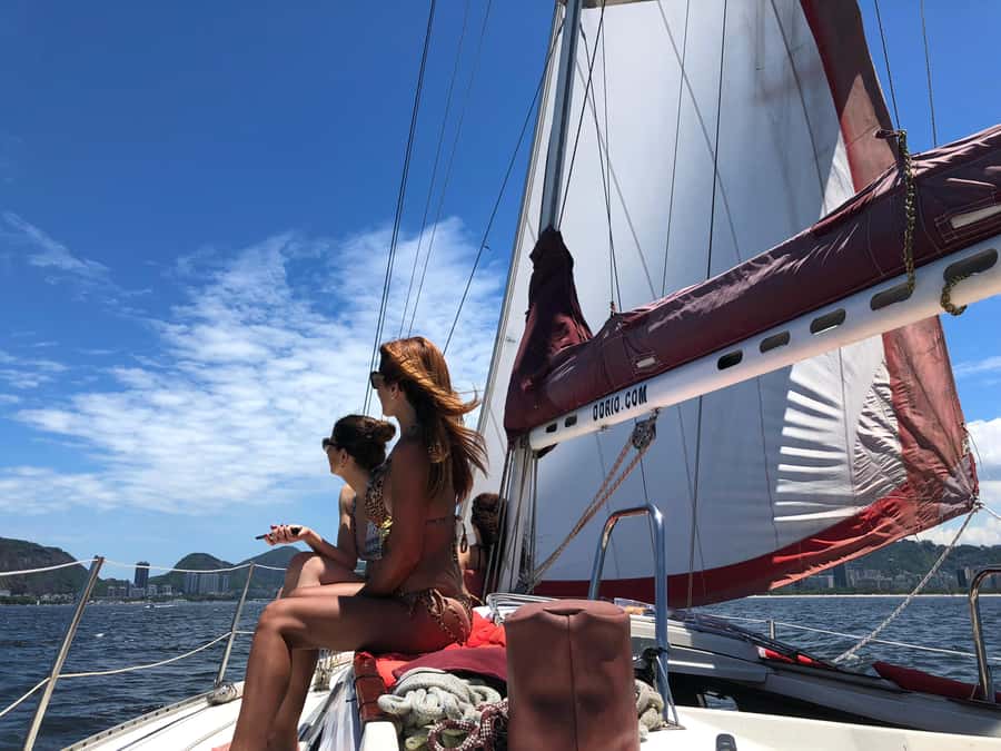 Rio de Janeiro: Sunset Sailing Tour - The three fortresses and the first stretch of Guanabara Bay