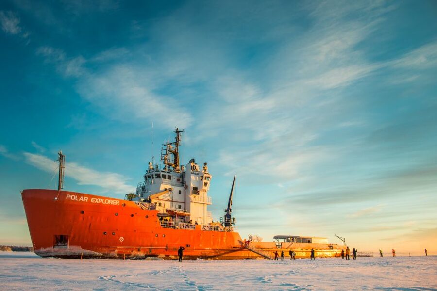Rovaniemi: Icebreaker Cruise with Ice Floating and Transfer - The Rovaniemi Pickup and Long Ride to Axelsvik