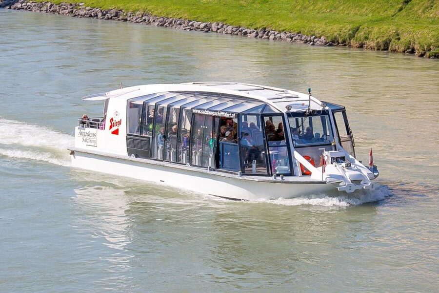 Salzburg: Boat Ride on the Salzach River - Weather, water levels, and comfort