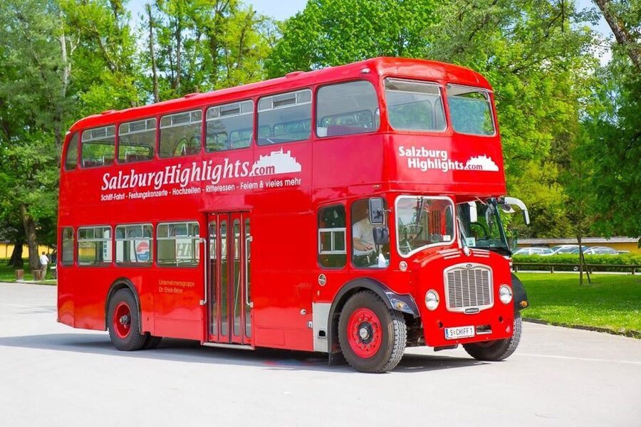 Salzburg: Boat Ride to Hellbrunn and Palace Visit - Changing boats for a London-style bus
