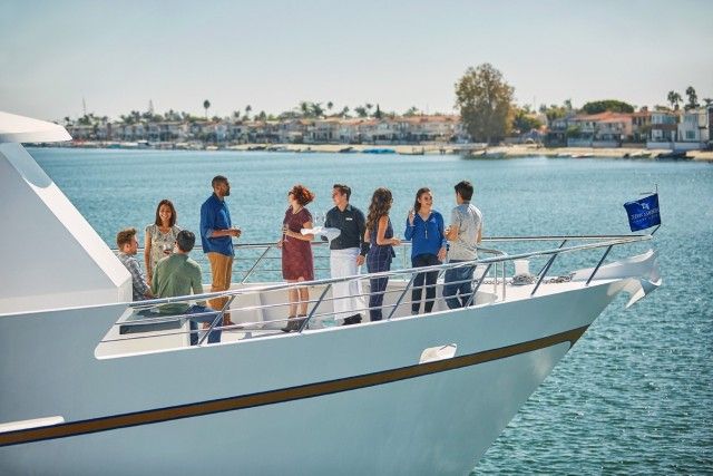 San Diego: City Cruises Harbor Sightseeing Cruise - Hotel del Coronado and Coronado Island
