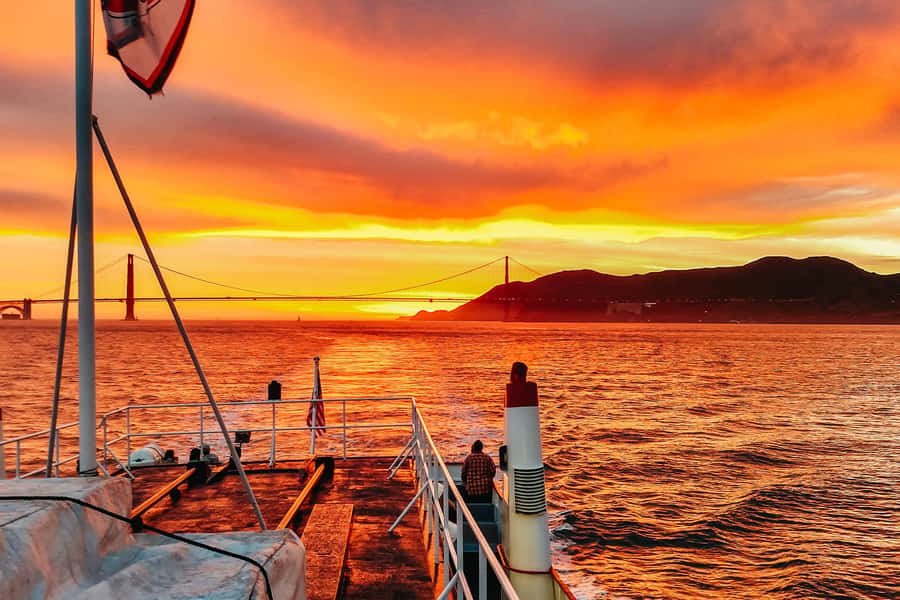 San Francisco: California Sunset Cruise (2-hours) - The Golden Gate Bridge at sunset