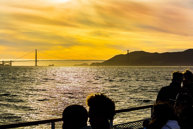San Francisco City Lights Cruise (2-hours) - Marina District, Fort Mason, and the final return