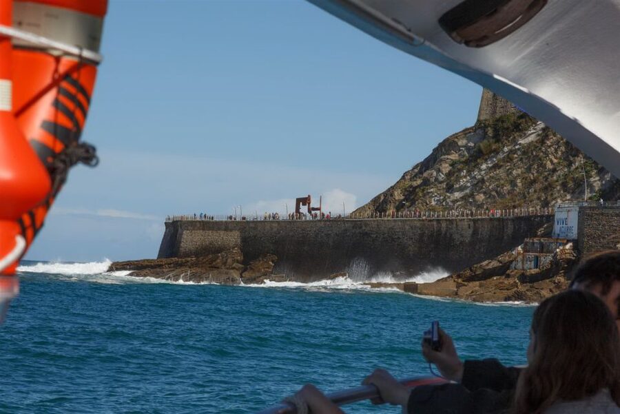 San Sebastian: Boat Tour with Stop at Santa Clara - Why this $9 trip is good value