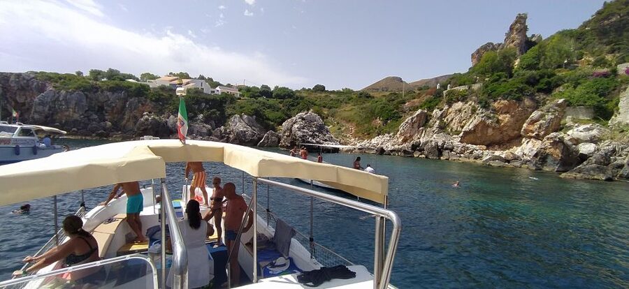 San Vito Lo Capo: Boat Trip with 3 Swimming Stops and Snacks - Cala dell’Uzzo and the cave near the reserve