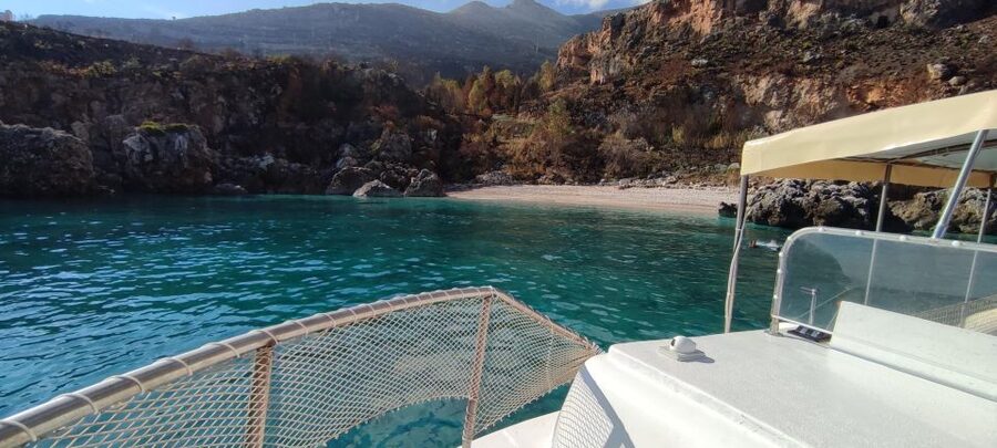 San Vito Lo Capo: Boat Trip with 3 Swimming Stops and Snacks - What the four-hour format really gives you