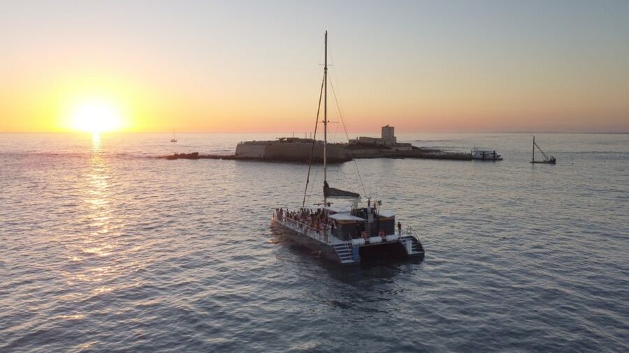 Sancti Petri: Sunset Catamaran Cruise - Key points before you book