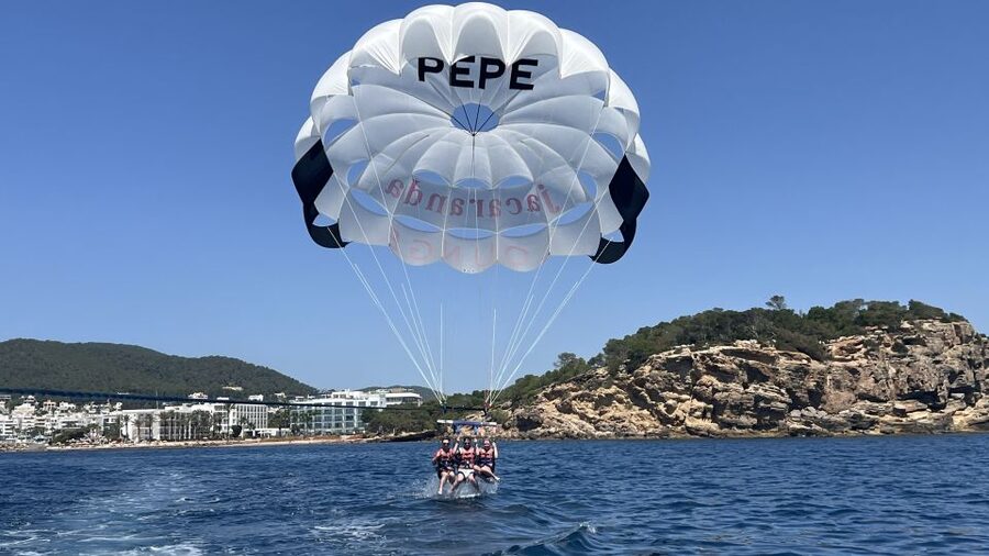 Santa Eulària des Riu: Parasailing Boat Cruise with Drinks - The view from above Es Canar