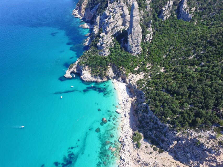 Santa Maria Navarrese: Goloritzè, Mariolu, & Biriala Cruise - Cala Goloritzè and the famous rock arch