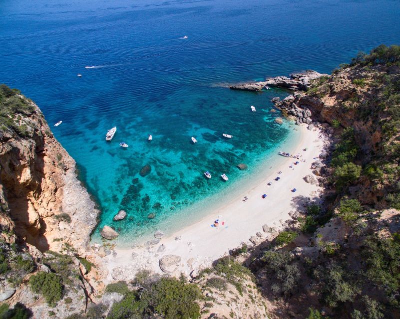 Santa Maria Navarrese: Goloritzè, Mariolu, & Biriala Cruise - Cala dei Gabbiani gives you room to stay awhile