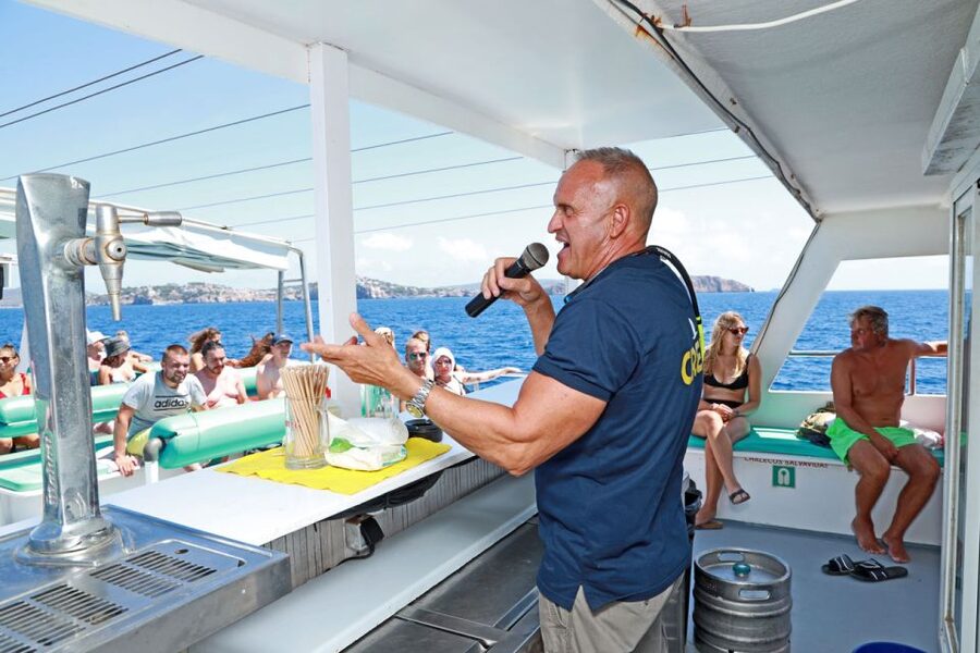 Santa Ponta/Peguera: Dragonera Island Cruise with Swim Stop - Lizards, museum, and pirate stories