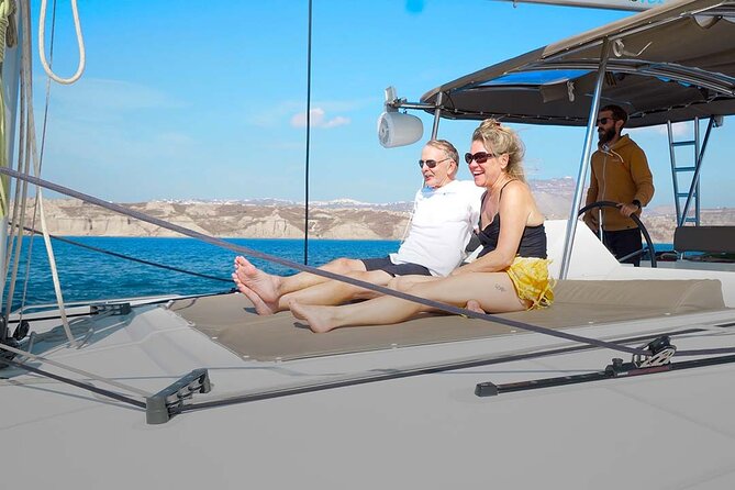 Santorini Catamaran Cruise with Greek Meal, Open-Bar and Sunset - Why the sunset cruise is so popular