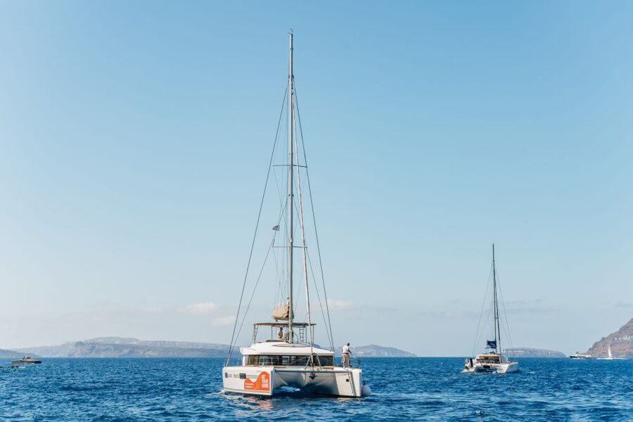 Santorini: Luxury Catamaran Day Trip with Meal and Open Bar - What This Santorini Cruise Actually Feels Like
