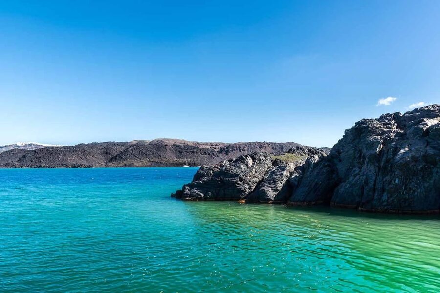 Santorini Port: 3 Hour Cruise to Volcano and Hot Springs - Nea Kameni and the optional volcano walk