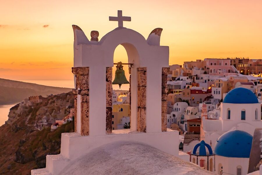 Santorini: Romantic Sunset Caldera Cruise with Dinner - Why seeing Santorini from the water matters