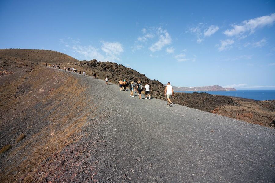 Santorini: Volcanic Islands Cruise with Hot Springs Visit - Who should book this cruise?