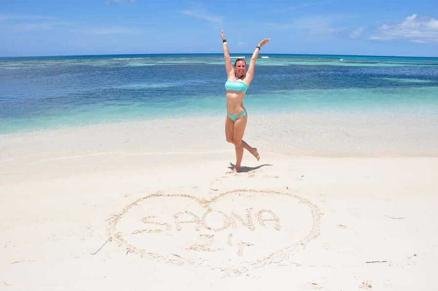 Saona Island: Catamaran/Speedboat Tour to a Dream Beach - From Your Hotel to Bayahibe Port