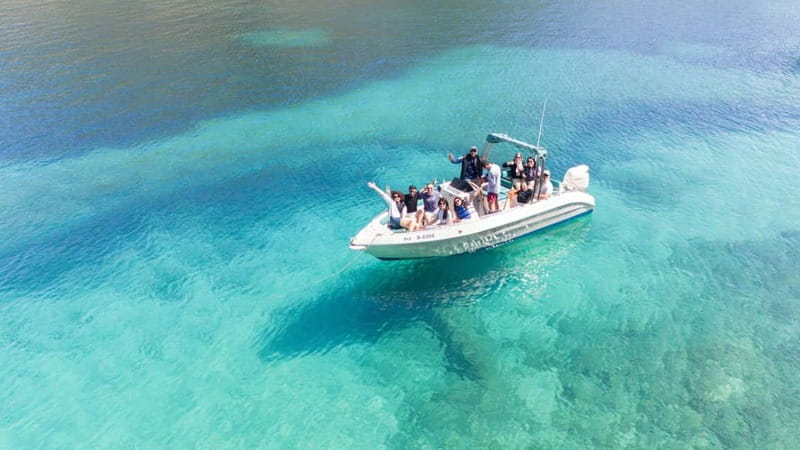 Saranda: Boat Tour to 7 Destinations with Beach Umbrella - Setting off from Saranda’s harbor