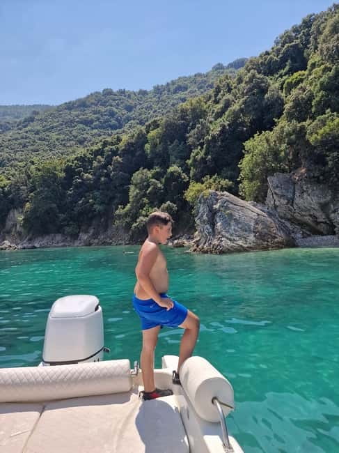 Sarande: Boat Tour to Krorez with Snorkle&Drinks&Swimming - Starting at Enzo Water Sport in Sarandë