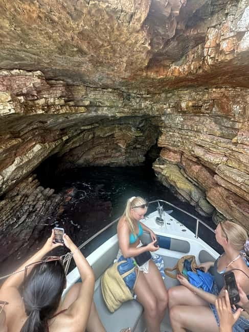 Sarandë: Ionian Coast Hidden Beaches and Caves Boat Tour - Leaving Sarandë for the Ionian coast