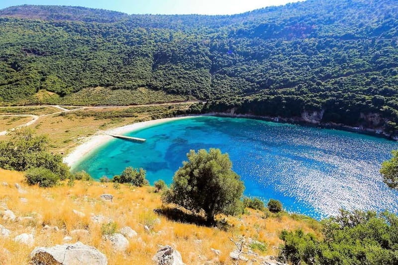 Sarandë: Ionian Coast Hidden Beaches and Caves Boat Tour - Shpella Breshke, the Turtle Cave, and the first coastal views