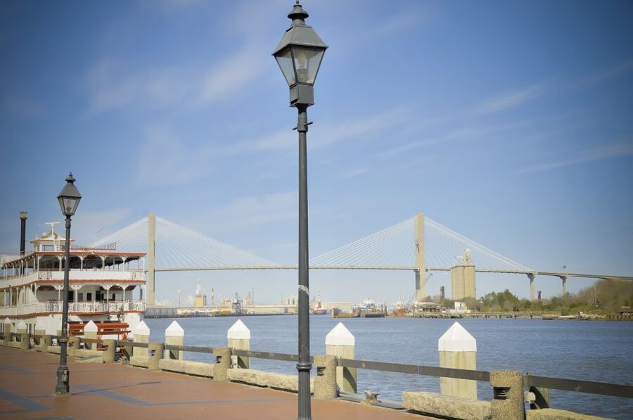 Savannah: Riverboat Narrated Harbor Sightseeing Cruise - Why a Savannah harbor cruise is worth 90 minutes