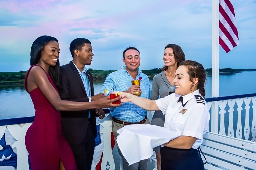 Savannah: Riverboat Sunset Cruise - How the two-hour schedule feels