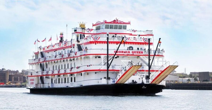Savannah: Sightseeing Lunch Cruise - The Savannah River becomes your tour guide