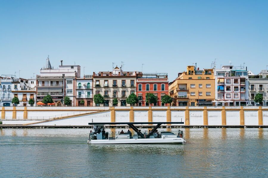 Seville: 1-Hour Guadalquivir River Sightseeing Eco Cruise - Starting at Muelle de Nueva York
