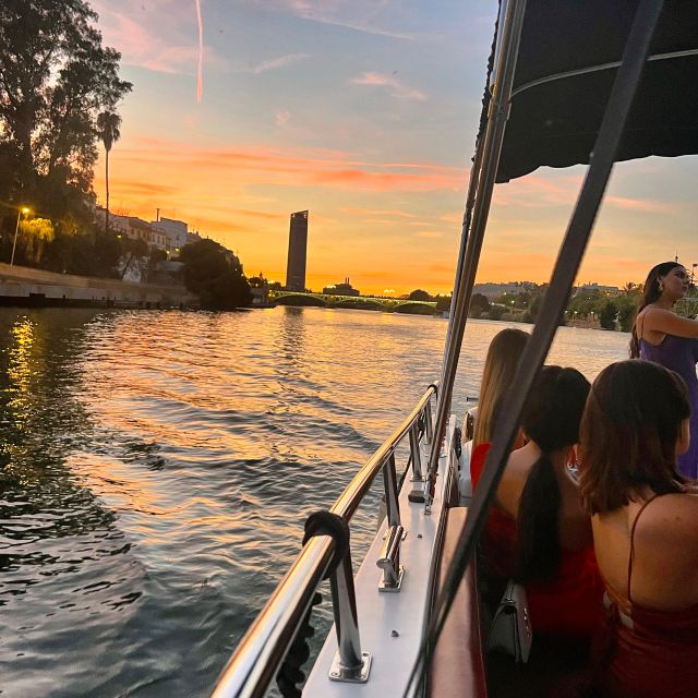 Seville: Guadalquivir River Boat Tour - Calle Betis and the Triana Bridge