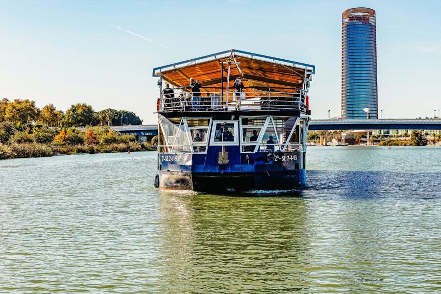 Seville: Guadalquivir River Cruise - Cruising past Seville’s golden tower