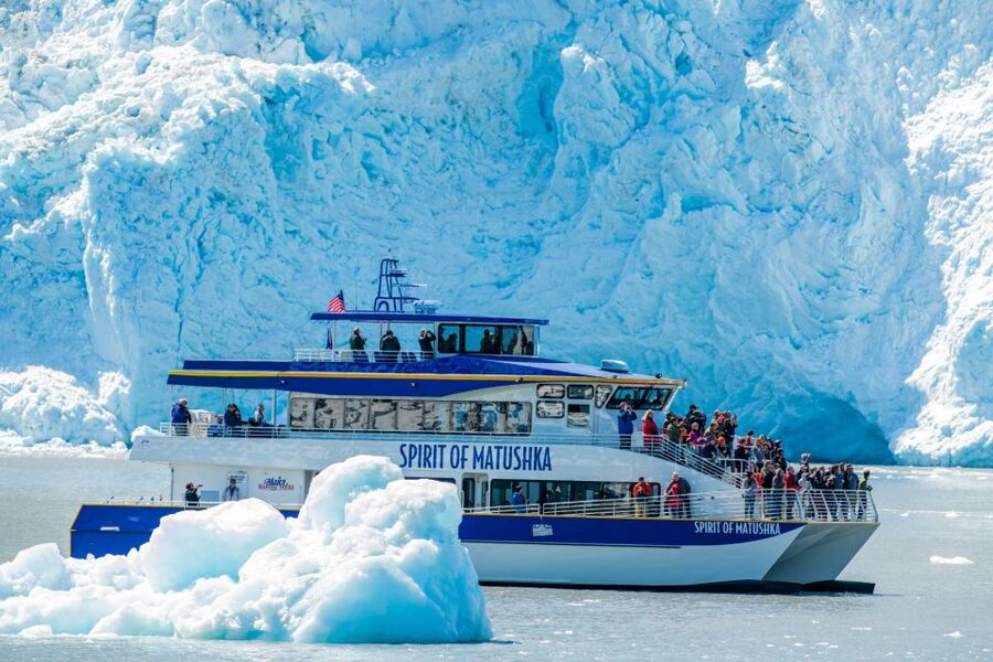 Seward: Kenai Fjords National Park Catamaran Cruise w/Lunch - Who should book this Kenai Fjords outing?