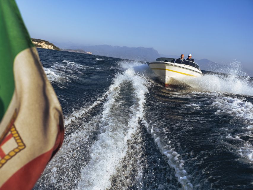 Sirmione: 25 Minute Boat Cruise around the Peninsula - The Grotte di Catullo and Roman Sirmione