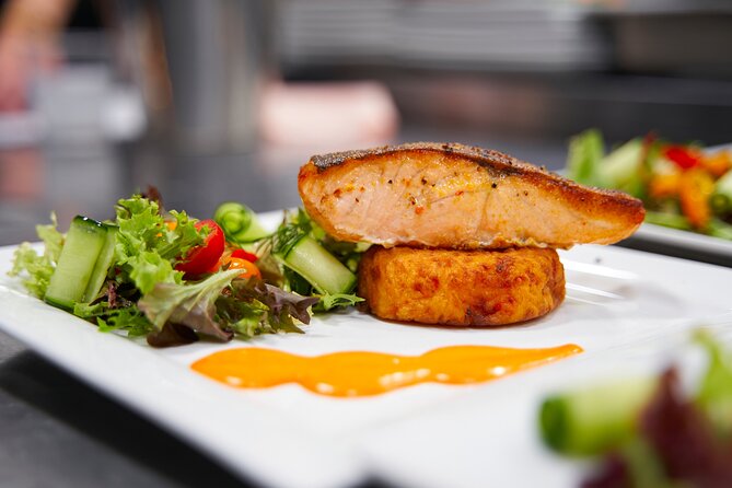 Spirit of Melbourne Dinner Cruise on the Yarra River - Is $139.86 good value?