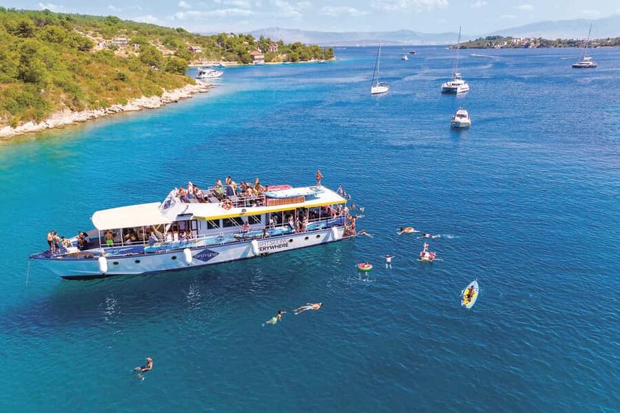 Split: Blue Lagoon 3 Islands All-Inclusive Cruise with Lunch - What this Split boat trip is really like